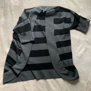 Black & gray sweater